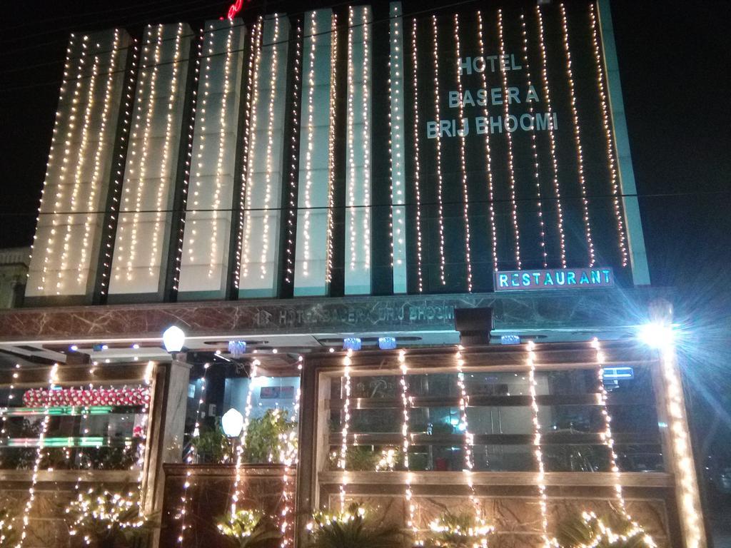 Hotel Basera Brij Bhoomi Vrindavan Luaran gambar